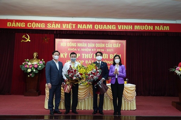 Kỳ họp HĐND quận Cầu Giấy: Kiện toàn nhân sự Chủ tịch, Trưởng ban KTXH HĐND Quận